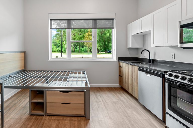 3rdWestRibbonSlider7