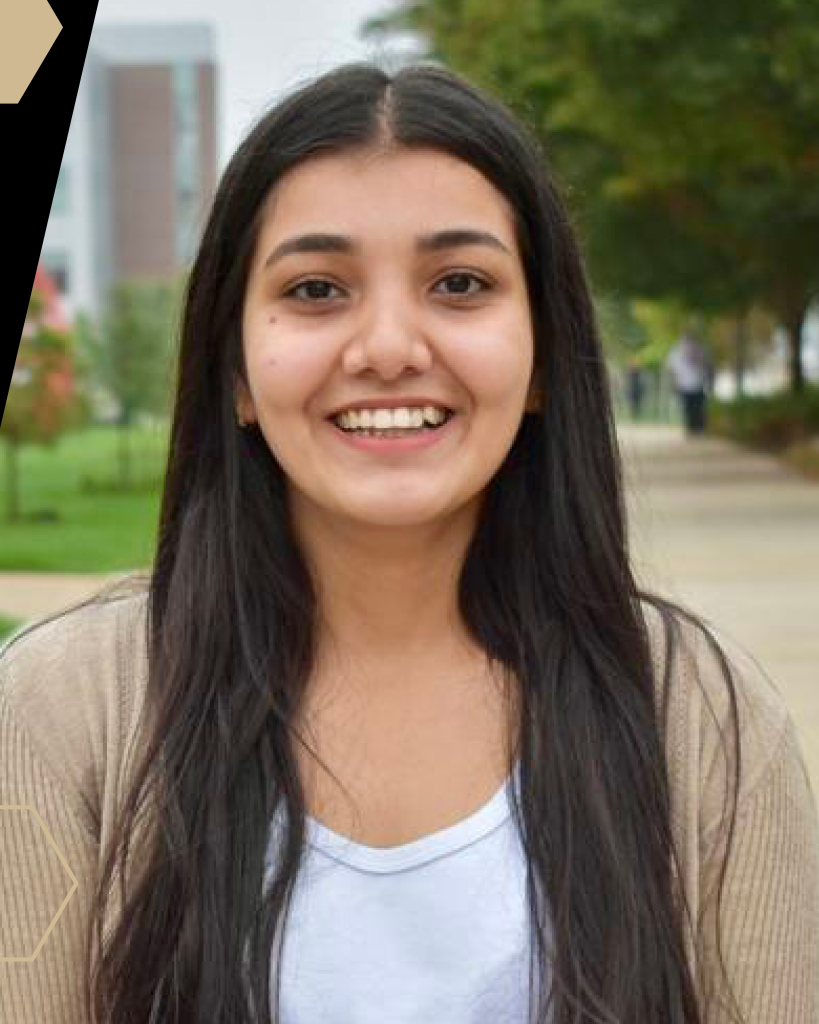 Headshot of Saloni Darji