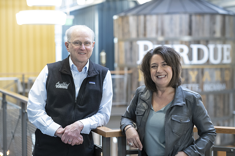 V. Jo Davisson and Diana Caldwell look into the camera.