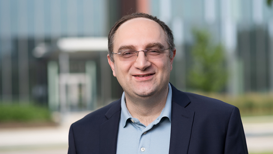 Purdue University researcher Tillmann Kubis